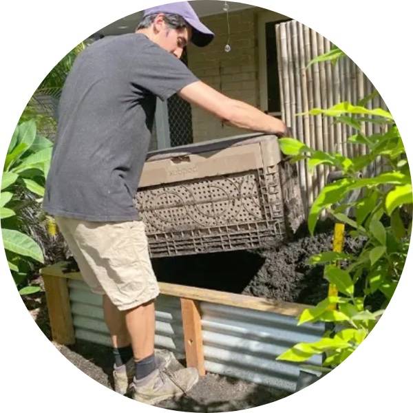 Subpod In-Garden Compost System