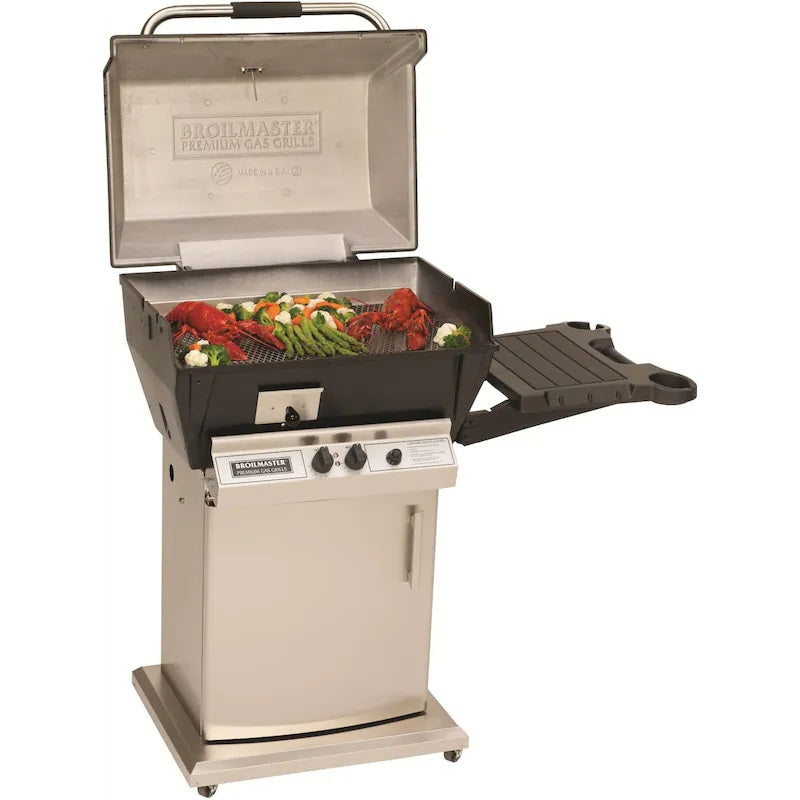 Broilmaster Q3X Qrave Natural Gas Grill On Stainless Steel Patio Post